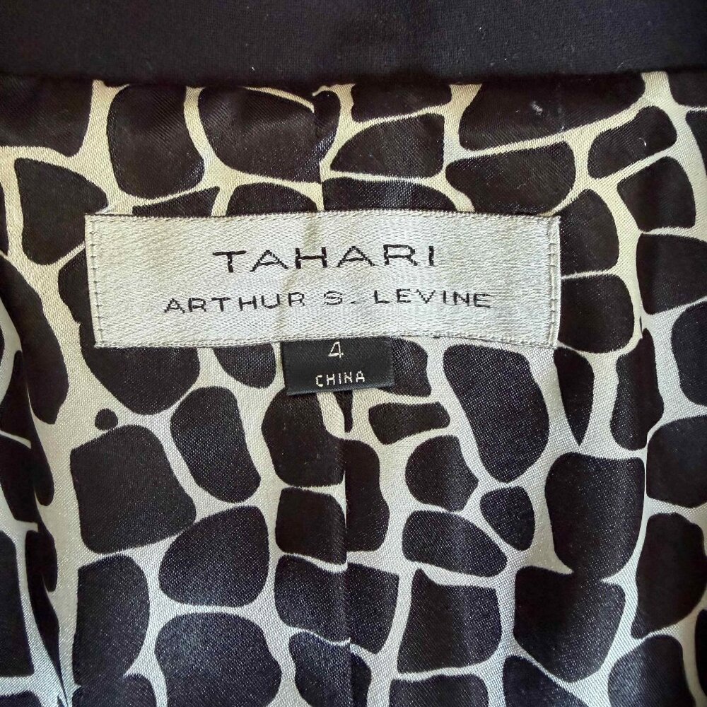 Tahari Arthur S. Levine Black Women's Blazer Ruffled Collar Size 4 - Picture 7 of 7